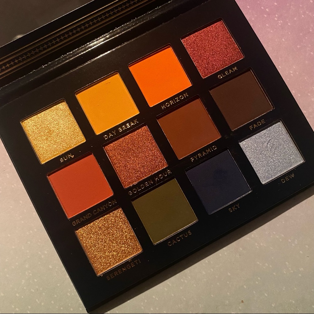 3/$15 Ace Beaute The Vintage Dawn Palette